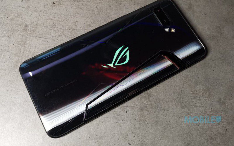 新一代 ROG 遊戲手機諜照曝光，或命名 ROG Phone 5，最快 3 月發布