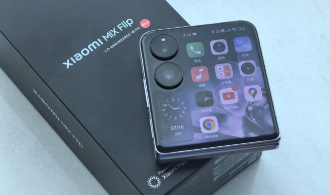 擁有最高解像度的外屏翻蓋手機，Xiaomi Mix Flip 試玩!
